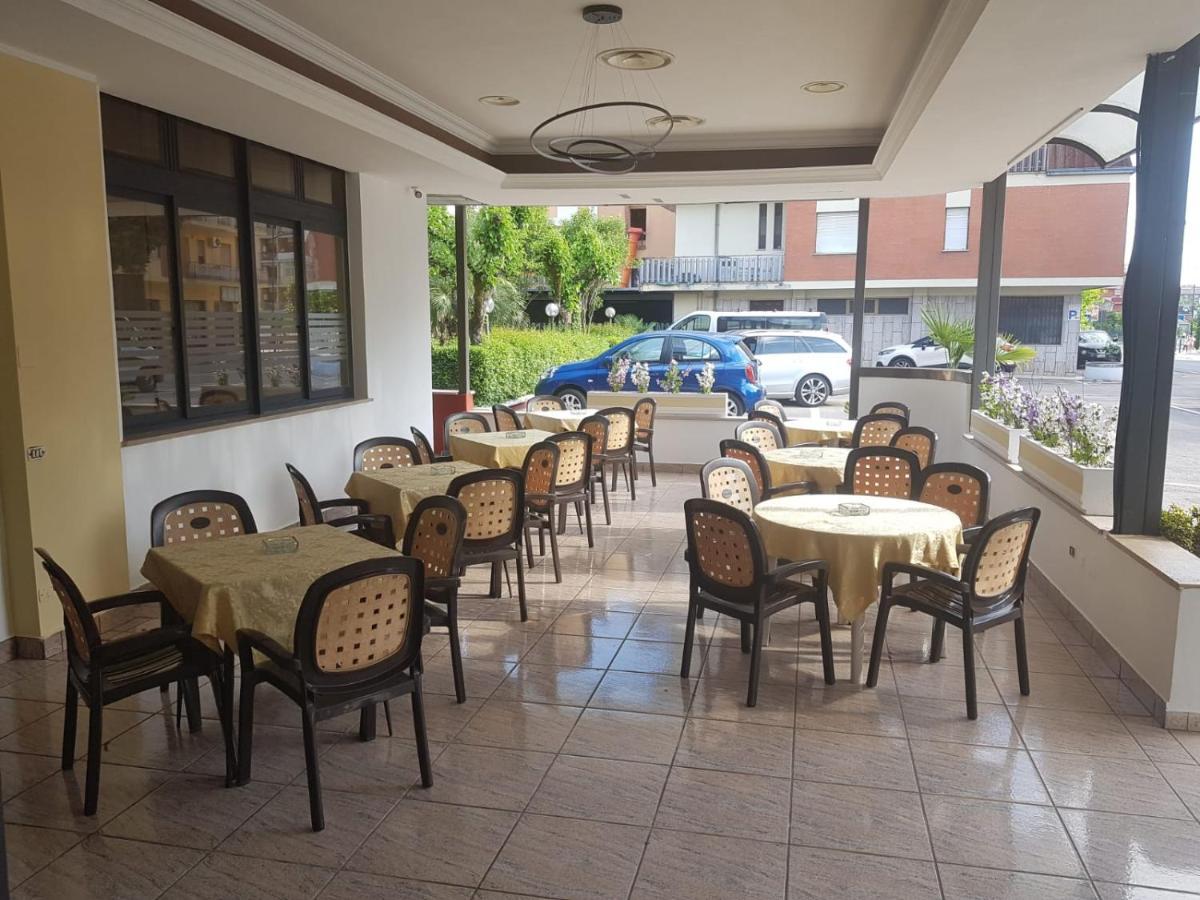פרוזינונה Hotel Residence Memmina מראה חיצוני תמונה