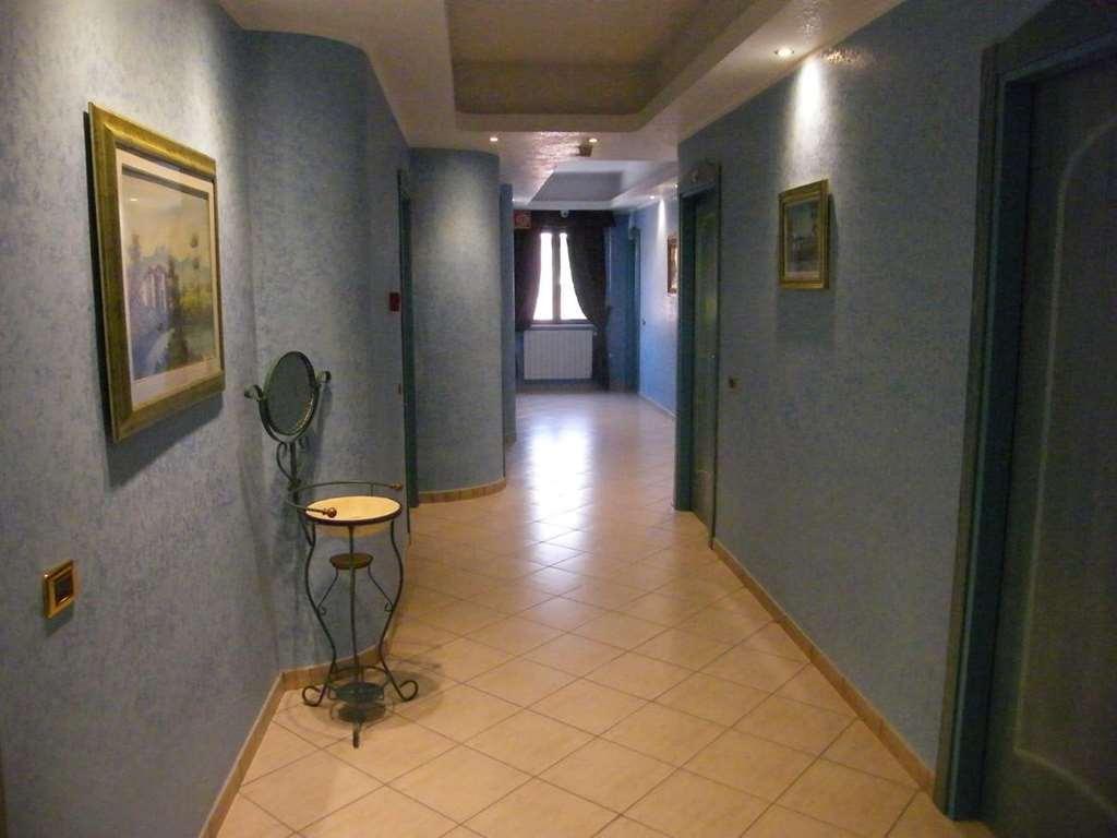 פרוזינונה Hotel Residence Memmina שירותים תמונה